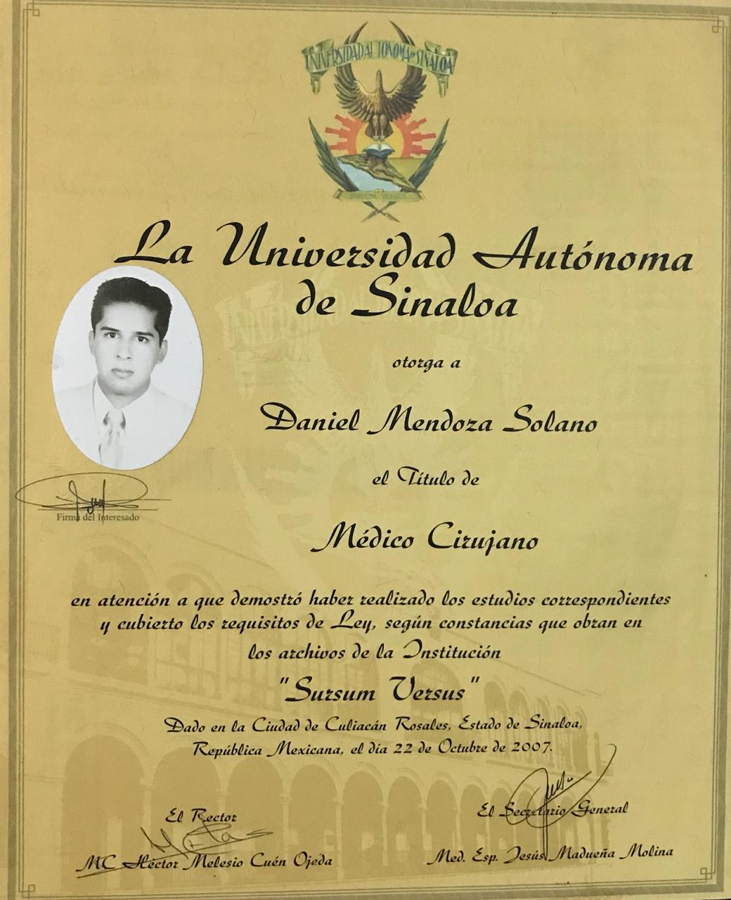 Título Médico Cirujano UAS